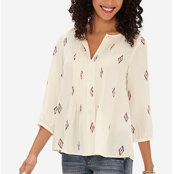 The Limited Tops - The Limited Diamond Aztec Pleated Button Down Blouse | Size: S